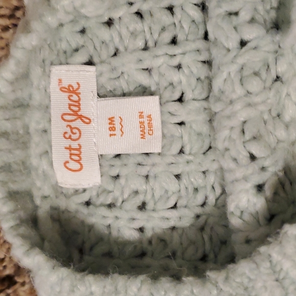 Knit sweaters - Picture 2 of 2